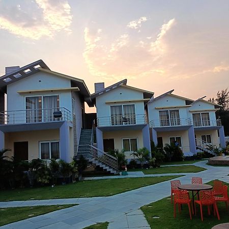 Parth King Beach Resort Mandarmani Esterno foto