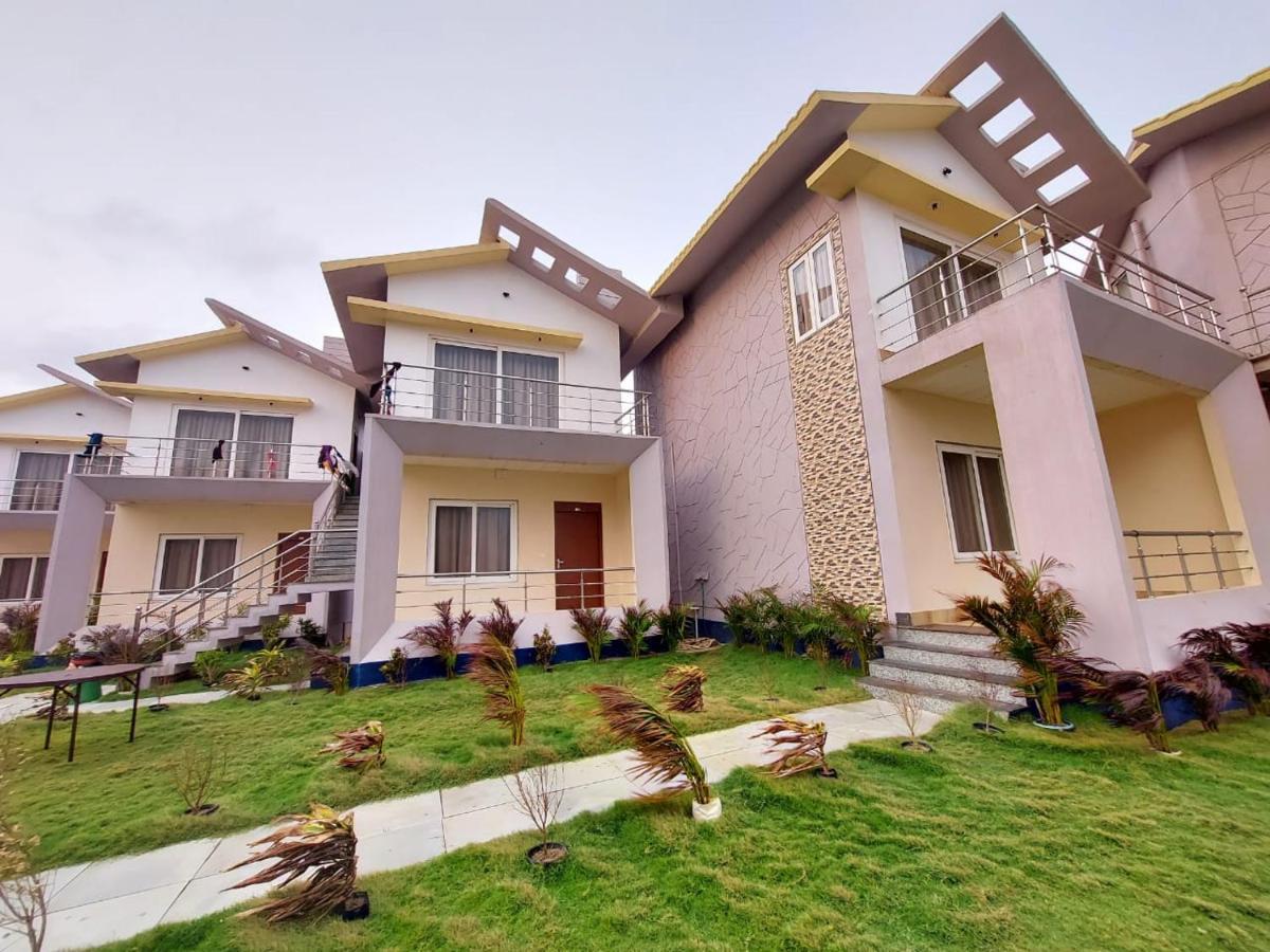 Parth King Beach Resort Mandarmani Esterno foto