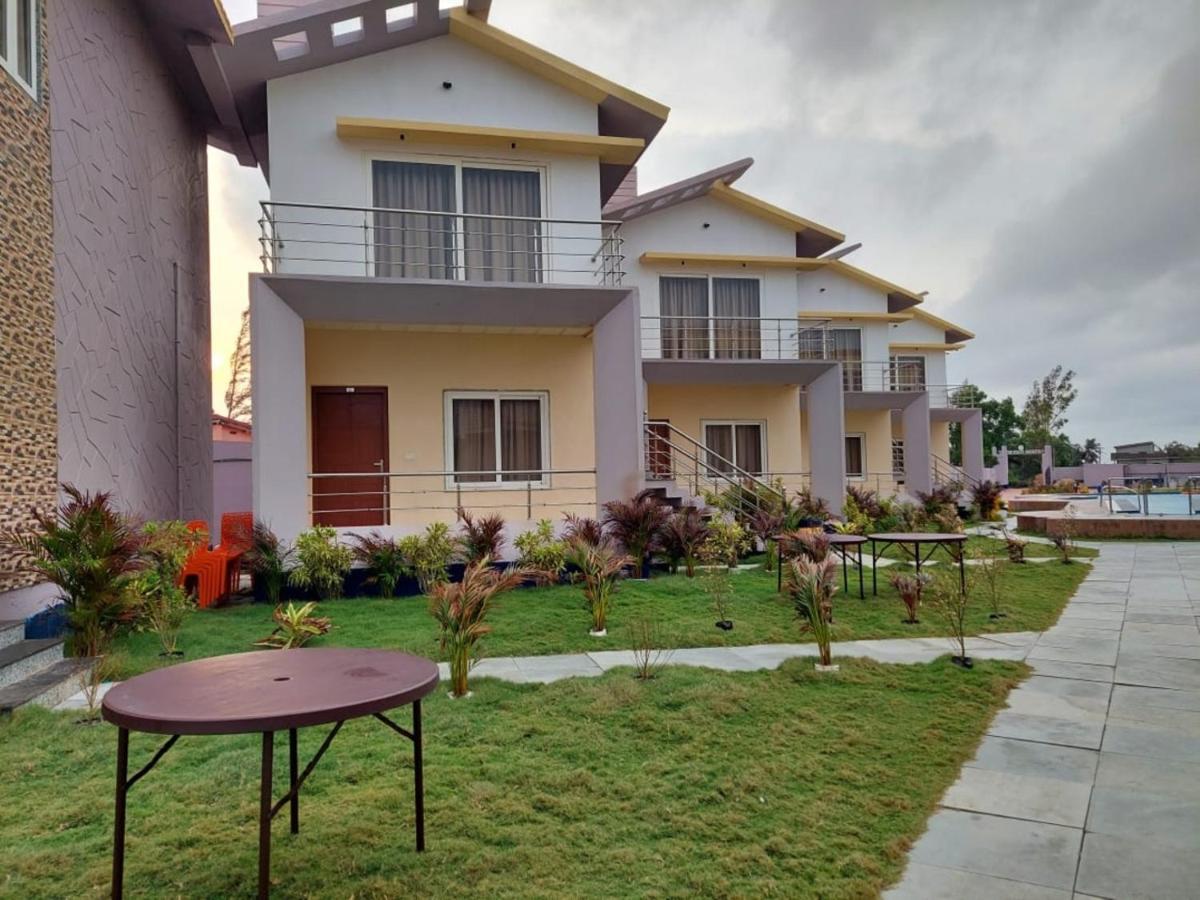 Parth King Beach Resort Mandarmani Esterno foto