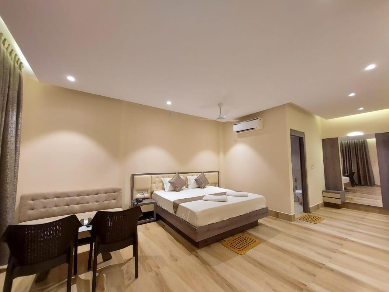 Parth King Beach Resort Mandarmani Esterno foto